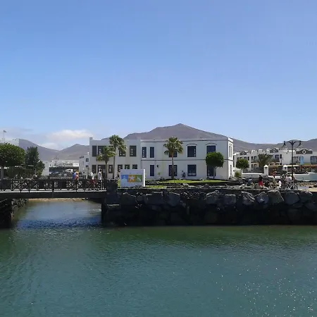 Casa Corvina Playa Blanca