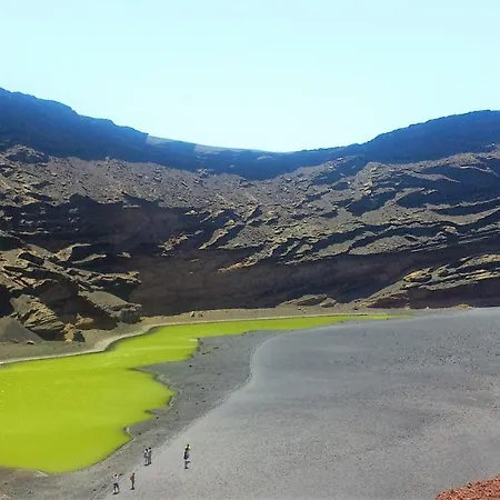 Casa Corvina Apartment